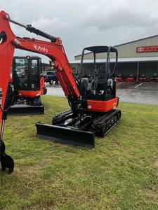 Miniexcavadora compacta Kubota KX033-4, máquina de cadenas con sistema hidráulico eficiente para trabajos de paisajismo, agricultura y construcción. - Product Image 6