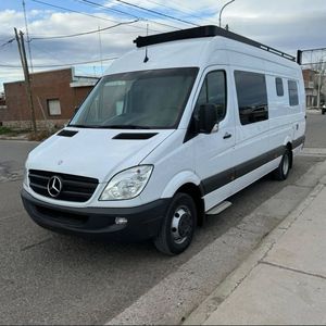 Autocaravana de Lujo Personalizada Sprinter 3500, Caravana Moderna 4x4 Plegable para 4 Personas - Product Image 3