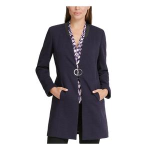 เสื้อแจ็คเก็ตบอมเบอร์ผ้าซาตินแบบกลับด้านได้สำหรับผู้หญิง DKNY รุ่น Chevron Midi Topper พร้อมโลโก้สั่งทำ สีม่วง ไซส์ 14 ตกแต่งด้วยลายปักแบบยาวสำหรับฤดูใบไม้ร่วง - Product Image 1