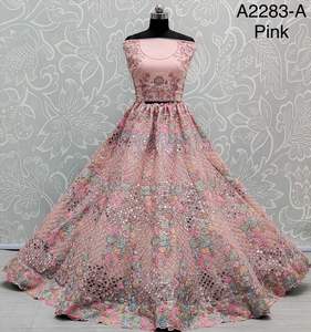 Robe de créateur Lahenga Choli avec chemisier exclusif, vêtements de fête indiens lourds pour mariage femmes Lehenga Choli vêtements indiens lavables 2022 - Product Image 3