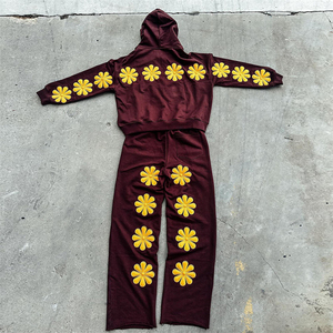 Ensemble survêtement vintage pour homme personnalisé en usine, sweat-shirt 100% coton, sweat-shirt à capuche court brodé, ensemble jogging avec patch floral appliqué - Product Image 3