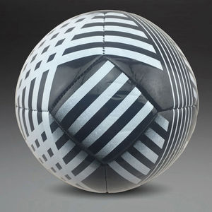 Diseño de Logotipo Personalizado, Balón de Fútbol de Cuero Reflectante de Alta Calidad, Últimos Diseños, Hecho a Medida, Ligero, Duradero, Precio Razonable - Product Image 4