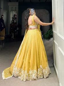 Georgette lehenga choli ชุดปาร์ตี้สำหรับผู้หญิงอินเดียและปากีสถานปักลวดลายลวดลายสีเหลือง - Product Image 5