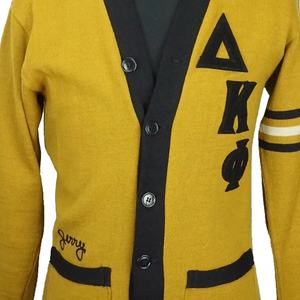 Vente en gros de pulls cardigan pour hommes OEM, tricot pur, col en V, respirants, confortables, avec couleur personnalisée - Product Image 2