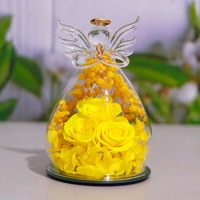 Fleur éternelle préservée à la glycérine, petit ange dans un dôme en verre, roses éternelles pour les cadeaux de remise de diplôme, de Noël et d'anniversaire