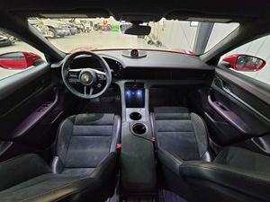 รถ Porsche Taycan GT Sport Turismo ปี 2022 มือสอง สภาพดี ราคาสุดคุ้ม - Product Image 2