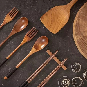 Juego de vajilla sostenible personalizable al por mayor colección de madera natural para utensilios de cocina - Product Image 1