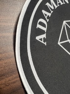 Parches tejidos personalizados para planchar, sellado térmico, borde duradero elevado, etiquetas de parches tejidos, logotipos personalizados hechos en Pakistán - Product Image 3