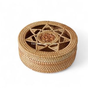 Caja de Almacenamiento de Ratán Clásica Hecha a Mano para la Organización del Hogar, Elaborada con Ratán Vietnamita Natural - Product Image 2