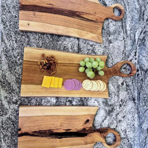 Cadre photo moderne et durable en os de buffle fait à la main avec poignée pour servir le fromage, les fruits, la table à manger, cadeaux de pendaison de crémaillère - Product Image 1