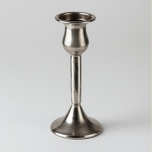 Portavelas de Navidad de plata real que destaca el acabado pulido perfecto para un ambiente elegante de temporada y vacaciones lujosas - Product Image 5