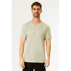 T-shirt ajusté de qualité supérieure à manches courtes et col rond T-shirt respirant personnalisé pour homme - Product Image 1