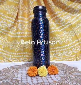 Botella de cobre a prueba de fugas al por mayor-Diseño a prueba de suciedad sin juntas para Ayurveda y beneficios de yoga para minoristas - Product Image 5