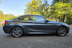 2016 M235i Coupe เกียร์ธรรมดา 6 สปีด เทอร์โบ 6 สูบ - Product Image 4