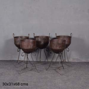 Olla de Hierro Estilo Vintage con Doble Asa, Utensilio de Cocina Metálico con Tapa de Vidrio para Uso Doméstico y en Restaurantes, Compatible con Inducción y Gas - Product Image 5