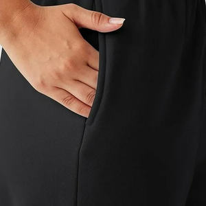 Joggers de carga para hombre diseñados para una comodidad informal con ajuste cónico y configuración de múltiples bolsillos - Product Image 4