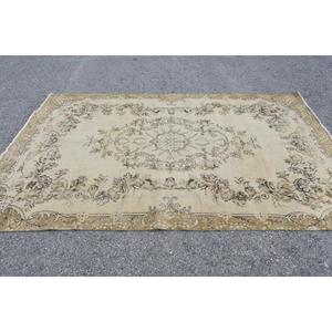 Vintage Rug, 6.4x9.9 ft Large Rug, Beige <b>Brown</b> <b>Wool</b> Rug - Product Image 4