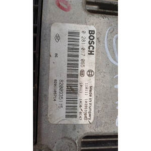 UNIDAD DE CONTROL DEL MOTOR RENAULT Trafic Combi 2ª Serie 0281017065/8200935115/8201105714 M9R786 diésel 1995 (07>) - Product Image 2