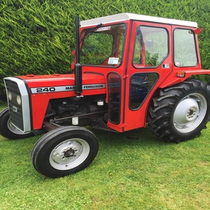 MF 240 MASSEY FERGUSON 240 d'occasion en STOCK et PRÊT à être expédié - Product Image 1