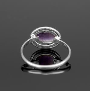 Bague en argent sterling minimaliste avec pierre précieuse, sertie à la main, améthyste naturelle taille ovale, style classique, pour fiançailles et mariages - Product Image 4