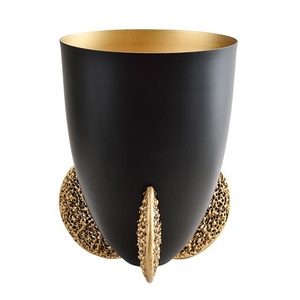 Diseño mejor para la decoración del hogar florero de planta de oro y florero personalizado hecho a mano mejor decoración interior y diseño hecho a mano - Product Image 1