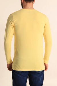 เสื้อสเวตเชิ้ตผู้ชายรุ่นล่าสุดปี 2026 จากโรงงาน ผลิตจากผ้าฝ้าย 100% พิมพ์ลายด้วยความร้อน ดีไซน์สีตัดต่อ ทนทาน เหมาะสำหรับฤดูใบไม้ร่วง รับพิมพ์ลายตามสั่ง - Product Image 4