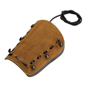 Protector de brazo de cuero de ante de vaca personalizable Imra Impex, protección de antebrazo de tiro con arco tradicional para arcos, equipo de arco genuino - Product Image 1