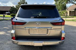 Lexus LX 570 2019 Económico con Volante a la Izquierda/Derecha - Product Image 5