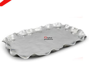 Plato de servicio de aspecto grabado con acabado plateado de calidad estándar para restaurante y bar de hotel - Product Image 2