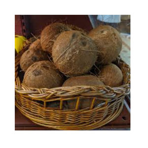 Coco maduro semidescascarillado con carne espesa y sabor dulce, lo mejor para recetas de leche de coco y uso directo de bebidas - Product Image 1