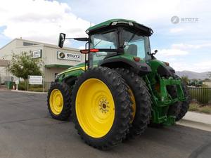 2022 Johnn Deere 8R 230 4WD Mini Tractor 160HP Tractor de ruedas con engranaje de caja de cambios de bomba de motor; para uso agrícola - Product Image 2