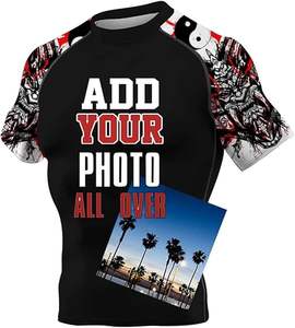 เสื้อรัดรูปแขนสั้นสำหรับเล่นเซิร์ฟผ้าสแปนเด็กซ์ออกแบบได้ตามต้องการ - Product Image 2