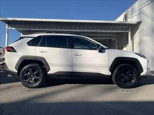 Utilisé pour Toyota pour RAV4 avec le carburant d'essence de transmission automatique et la norme d'émission Euro 5 - Product Image 3