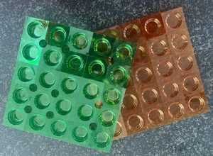 Blíster de barrera extra alto redondo de diferentes colores probablemente hecho de plástico o PVDC - Product Image 3