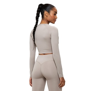 Camiseta Corta de Moda de Verano 2026 al por Mayor para Mujer, Camiseta de Manga Larga Elástica Ajustada para Gimnasio - Product Image 4