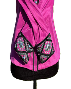 Camisa Western Show de vaquera hecha a mano en rosa impresa en tela de tafetán elástica para uso ecuestre - Product Image 3