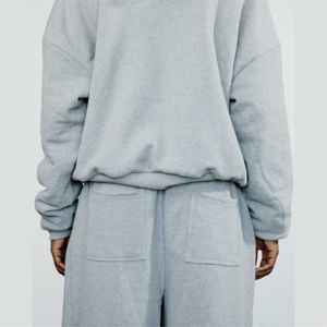 ชุดวอร์มสองชิ้นของผู้ชายชุดแนวสตรีทผ้าคอตตอนผ้าฟลีซแบบ100% สำหรับผู้ชายชุดวอร์มทรงหลวมโลโก้ตามสั่ง - Product Image 5