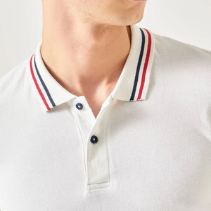 Vente en gros de polos 100% coton pour hommes de haute qualité, motif uni et uni, logo personnalisé, design décontracté, coupe régulière - Product Image 4