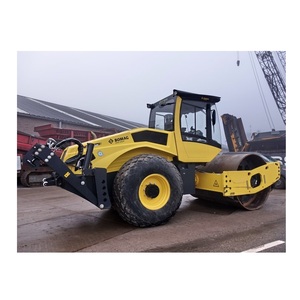 Compacteur à rouleaux DH-5 Bomag BW213-usagés, poids en ordre de marche 13.3t - Product Image 2