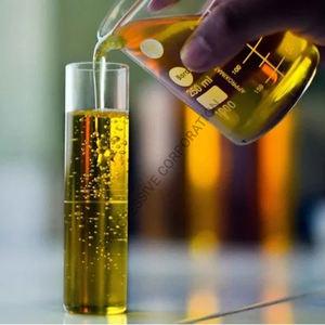 Aceites base SN150 SN500 de alto grado para limpiador de lubricantes automotrices Premium Suministro a granel disponible para motores y vehículos - Product Image 3