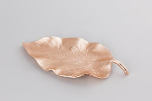 Pays rond plats et assiettes en aluminium métal forme ronde plaqué or bol feuille Design fantaisie moderne maison bol décoratif - Product Image 6