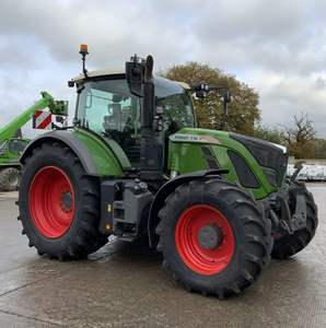 Tracteur Fendt 1050 d'occasion en excellent état, 20 CV, faible nombre d'heures, pour opérations agricoles intensives, haute productivité - Product Image 5