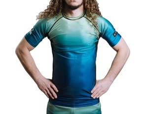 Gráficos sublimados de protección contra sarpullidos BJJ azul de larga duración para no desvanecer o pelar protectores contra sarpullidos transpirables de ajuste seco a la venta - Product Image 2