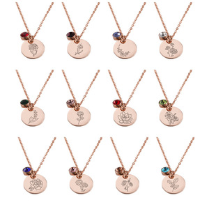 Personnalisé Décembre <span class=keywords><strong>Naissance</strong></span> Fleur Circulaire Pendentif Coin Collier Personnalisé En Acier Inoxydable Bijoux pour Femmes Tendance - Product Image 6