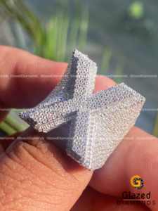 Anillo de Hip Hop de oro blanco de 10kt con diamantes cultivados en laboratorio, un accesorio de boda elegante y de moda que brilla intensamente - Product Image 3