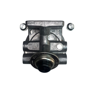 VOE 11704240 - Carcasa de Filtro para Cargadoras de Ruedas y Excavadoras Volvo, Piezas de Repuesto de Alta Calidad para Maquinaria de Construcción de Marcas OEM - Product Image 1