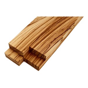 Bois d'oeuvre solide disponible pour le commerce de gros et les applications de menuiserie à grande échelle - Product Image 4