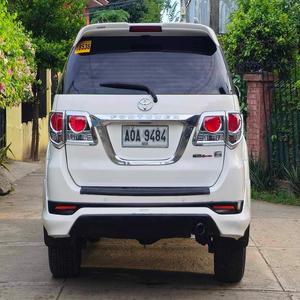 Compre una camioneta Toyota Fortuner usada bastante usada, fresca y limpia, sin historial de accidentes, pedido al por mayor disponible, envío rápido, precio barato - Product Image 4