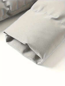 Wholesale <b>Apparel</b> and <b>Accessories</b> Customized Lightweight Breathable and Fashionwear Waterproof Bubble Puffer Jackets for Men - Product Image 4