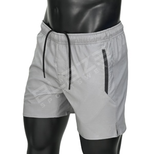 Blaze Fight Wear Short de sport personnalisé pour hommes Coupe recadrée Polyester Technics Style d'été mi-basique Gamme de deux poches à ourlet latéral profond - Product Image 3